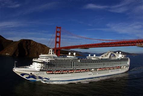 Ruby princess cruise sf keychain adult unisex - Ruby Princess Cruise Ship, San Francisco